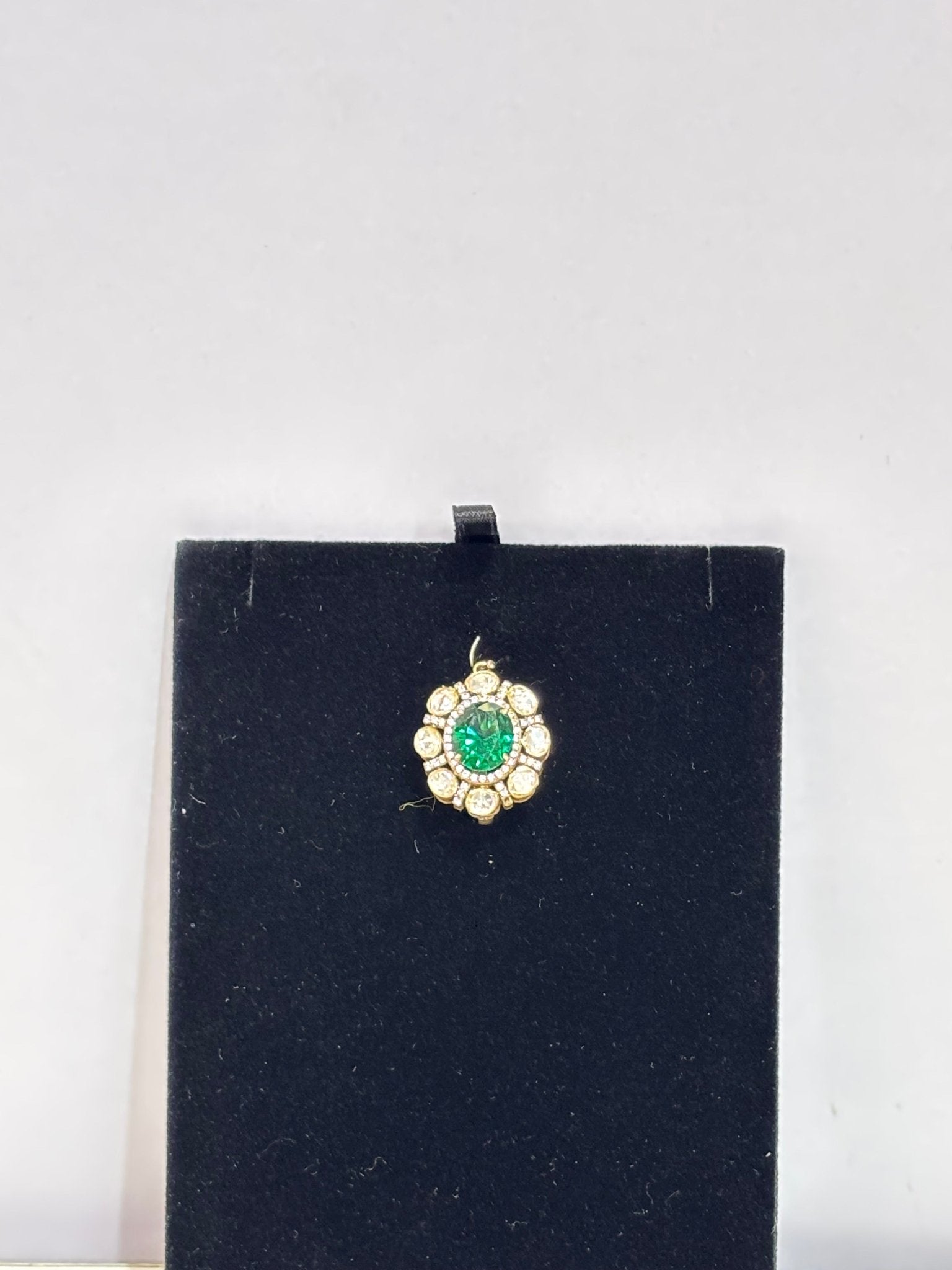 Emerald Blossom Moissanite Pendant - Silverings