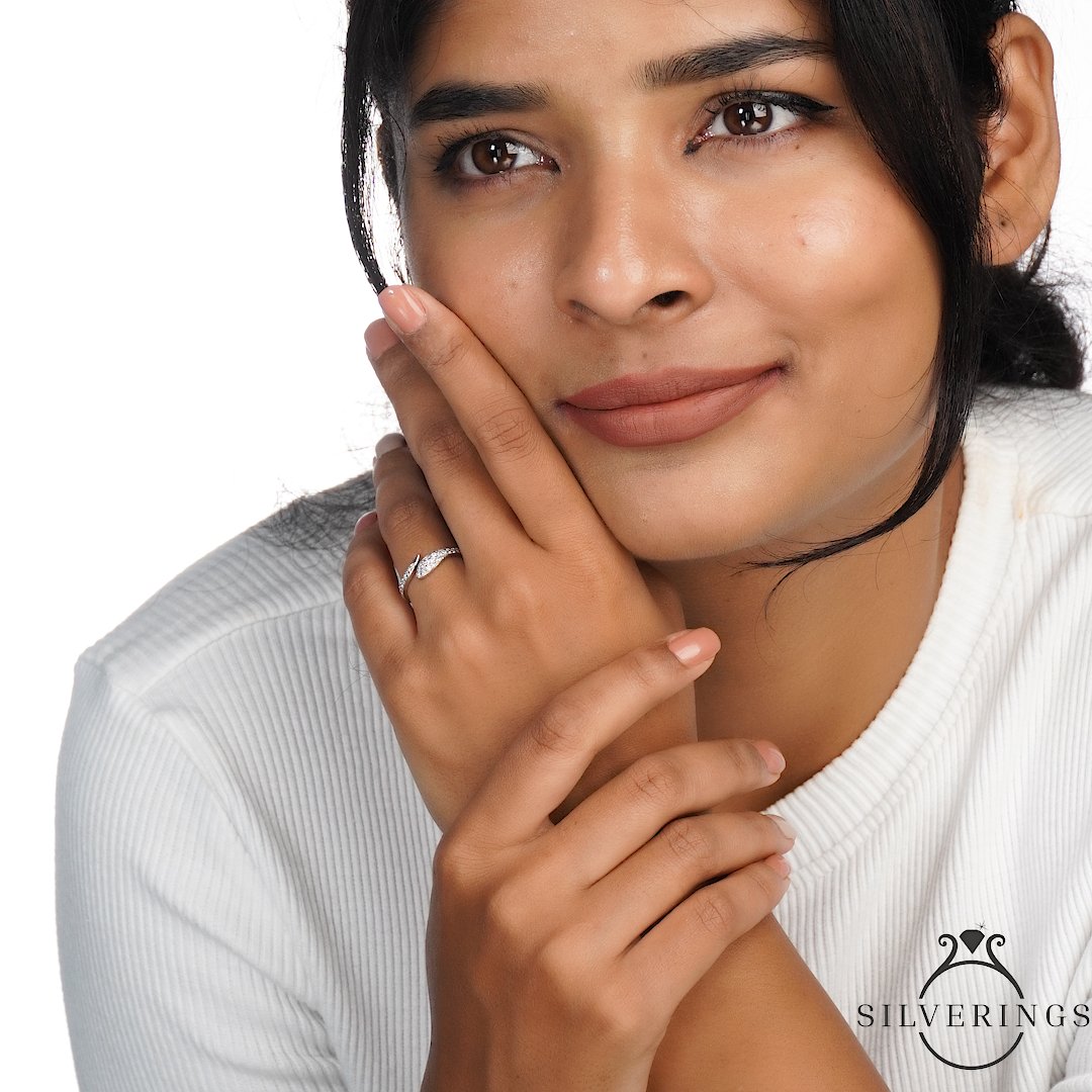 Love Clasp Zircon Gold Ring - Silverings