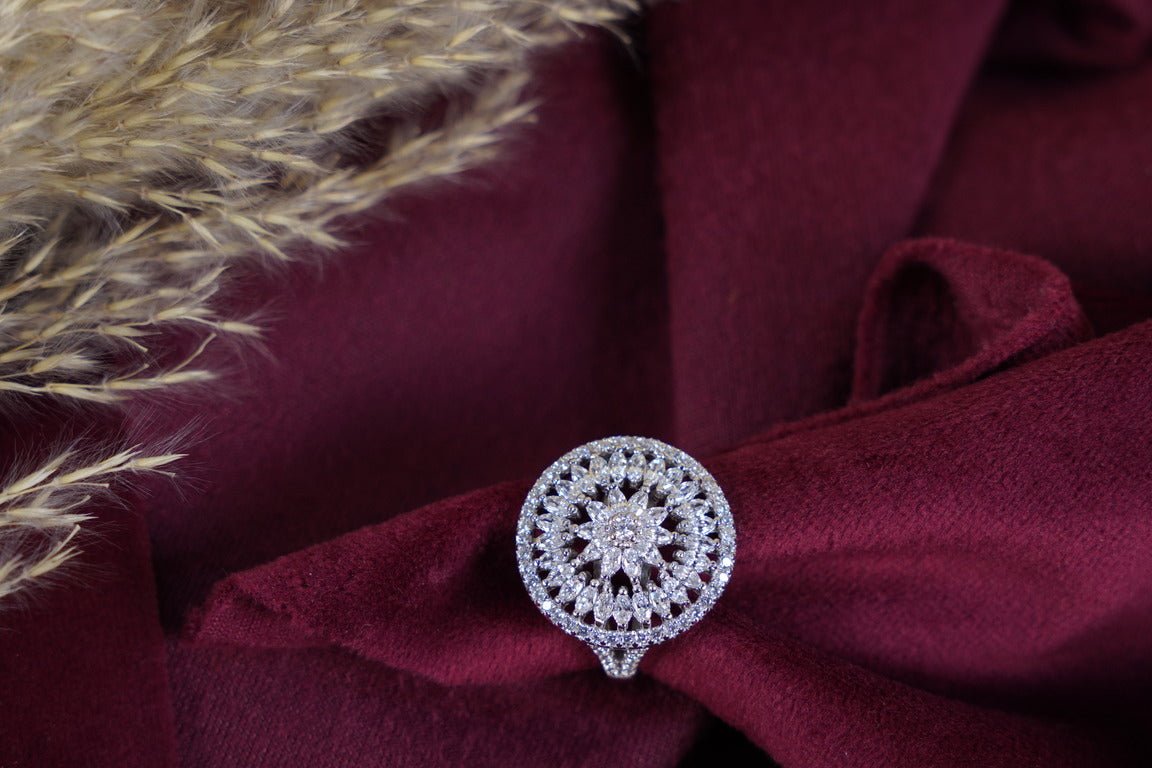 SILVERINGS 925 STERLING SPARKING SPLENDOR SILVER RING - Silverings