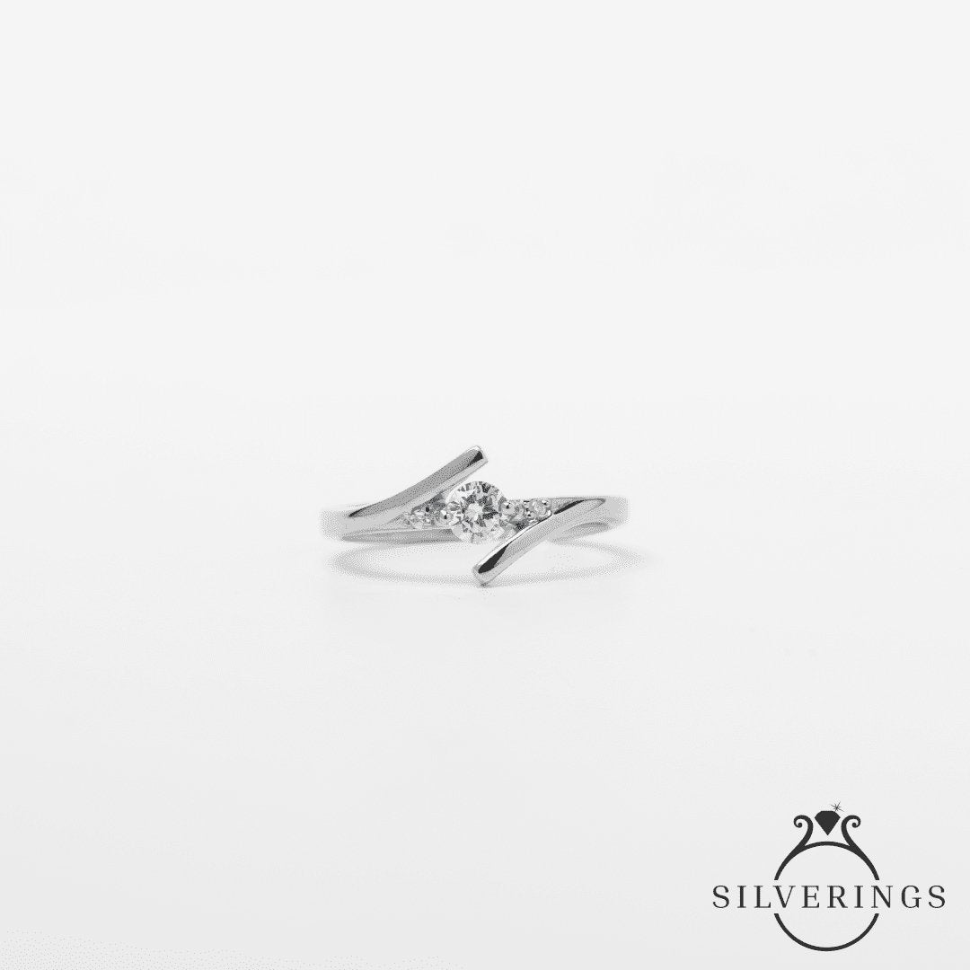 Solitaire Affair Zircon Ring - Silverings