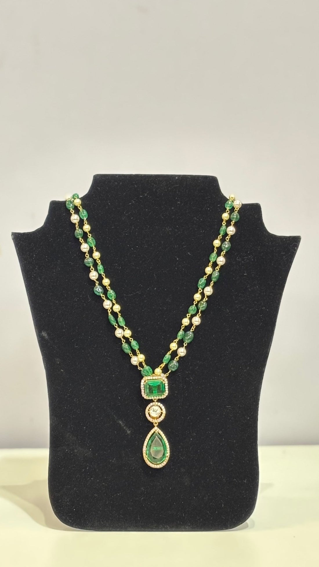 Emerald Elegance Drop (Only Pendant) - Silverings