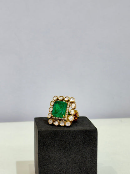 Emerald Empress Moissanite Ring - Silverings