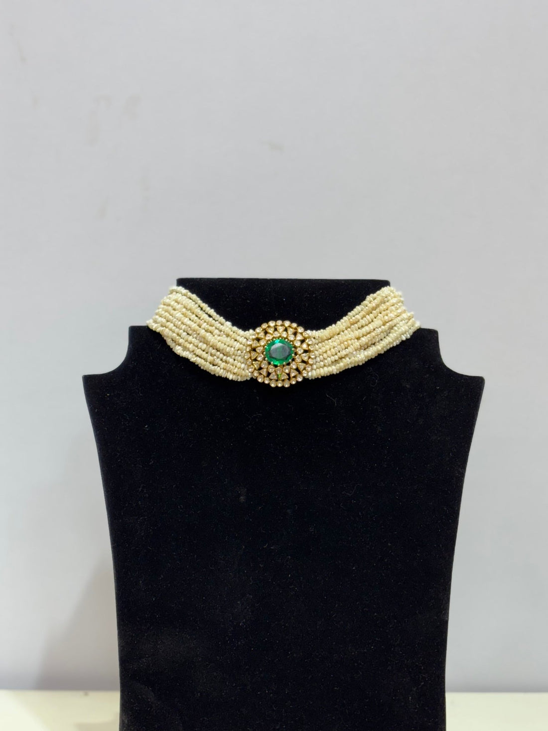 Emerald Moissanite Pearl Choker - Silverings
