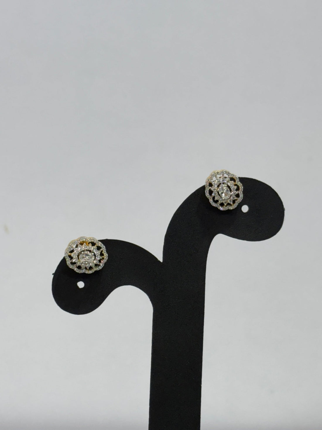 Lattice Floral Moissanite Studs - Silverings