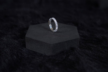 SILVERINGS 925 STERLING ROYAL LOVE BAND SILVER RING - Silverings